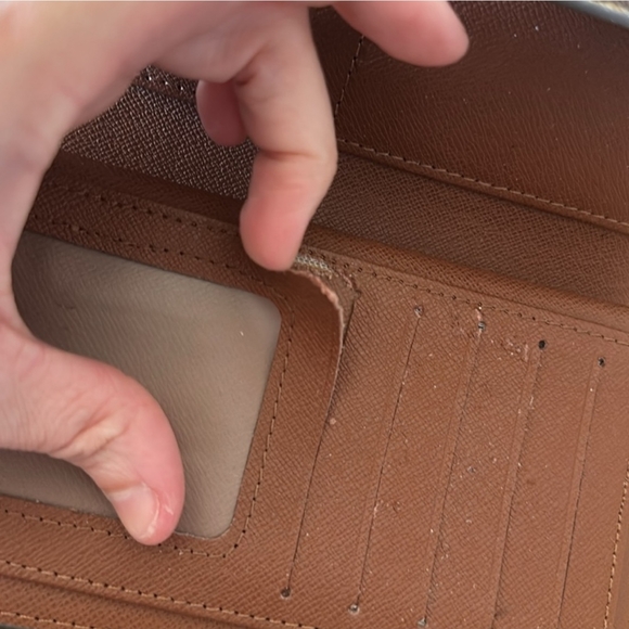 Louis Vuitton Monogram Wallet - Picture 7 of 13